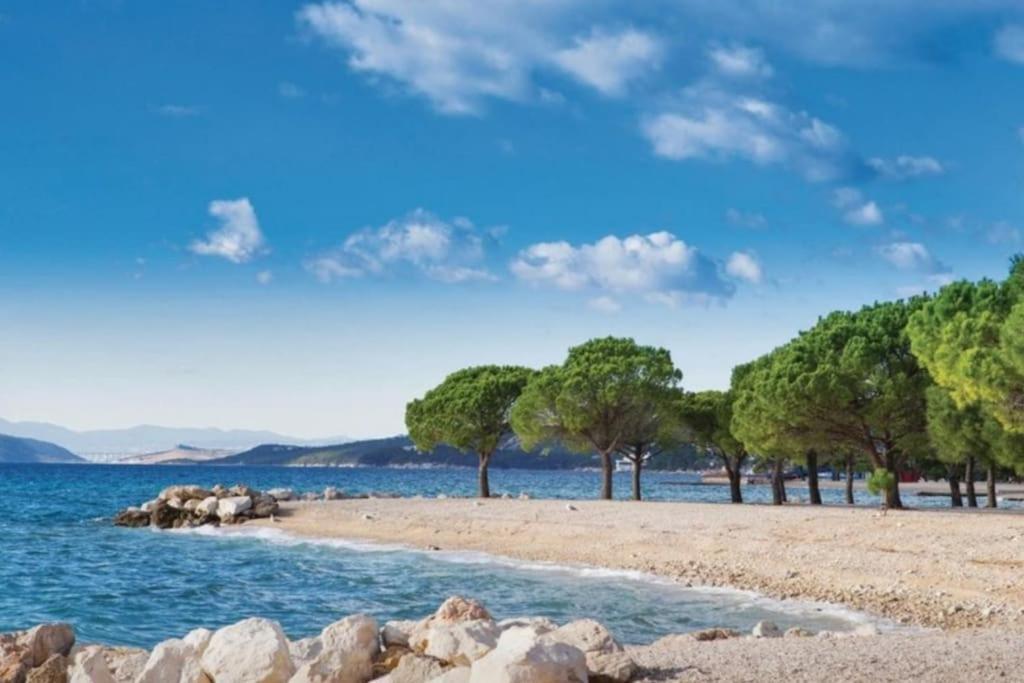 Ellity Apartamento Crikvenica Exterior foto